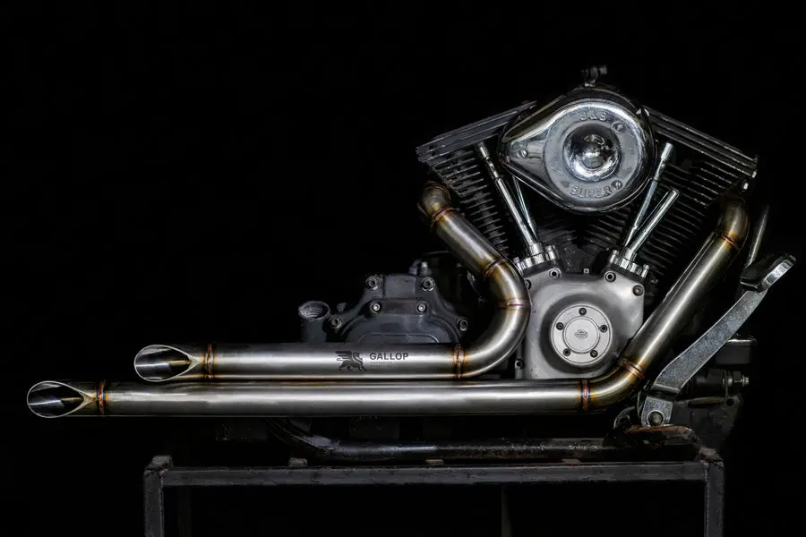 Harley-Davidson 2 Into 2 Exhaust - The Slasher 1