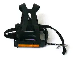 Vp 9/16 Flat Pedals With Toe Clips & Straps (3522) 1