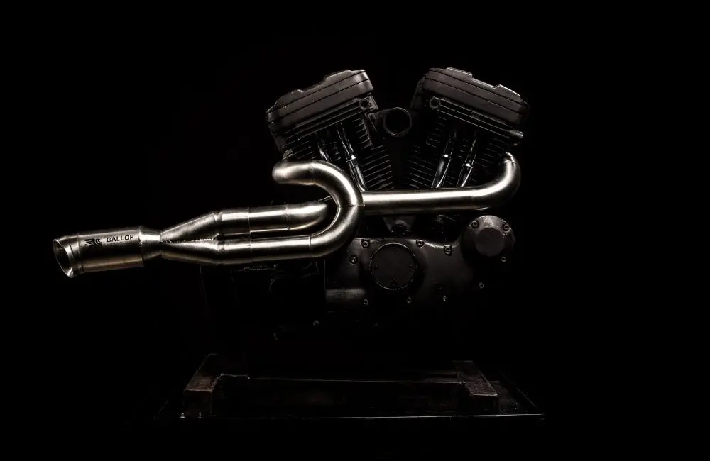 Flying Comet Exhaust For Harley-Davidson Iron And Sportster 1