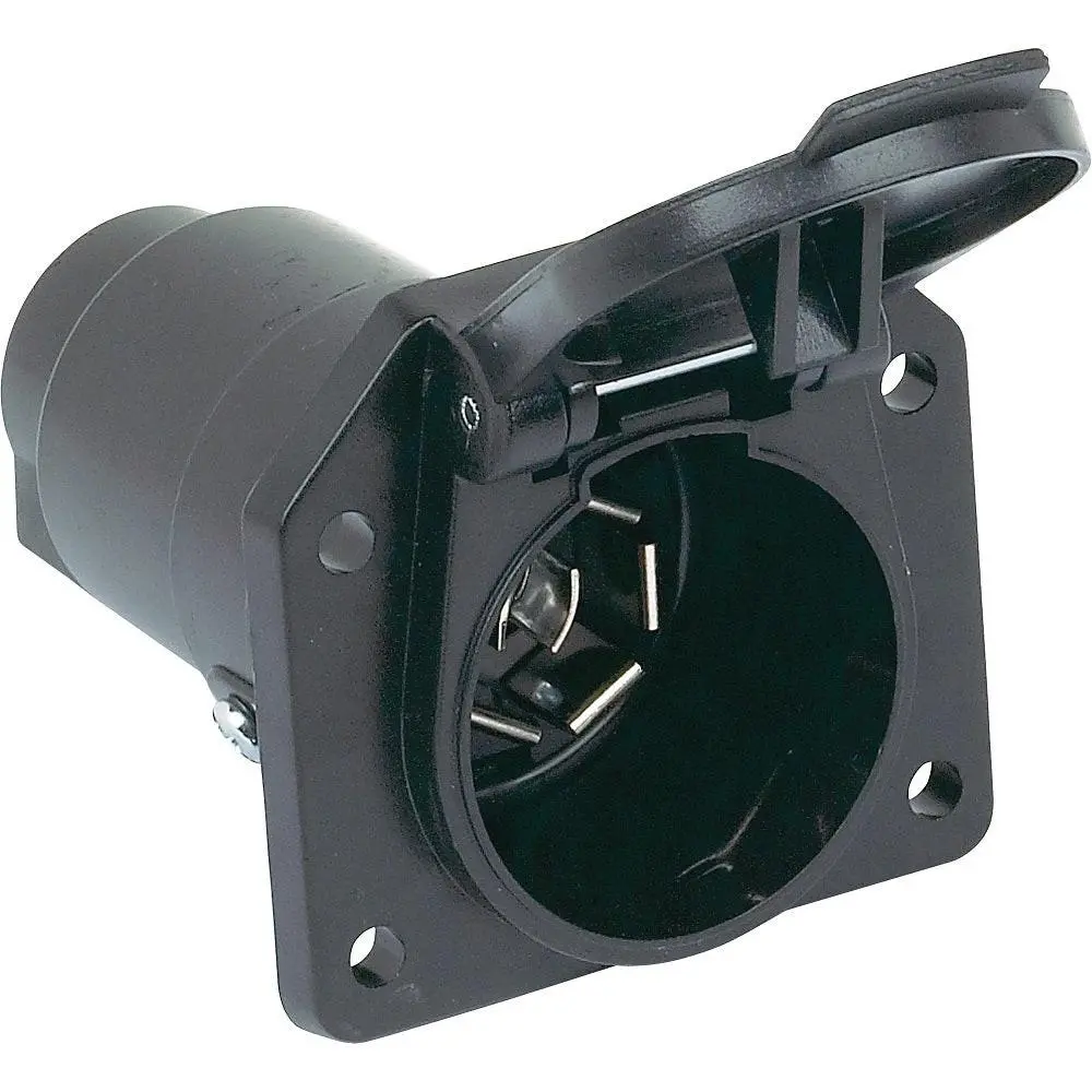 7 Way Socket Truck Side 1