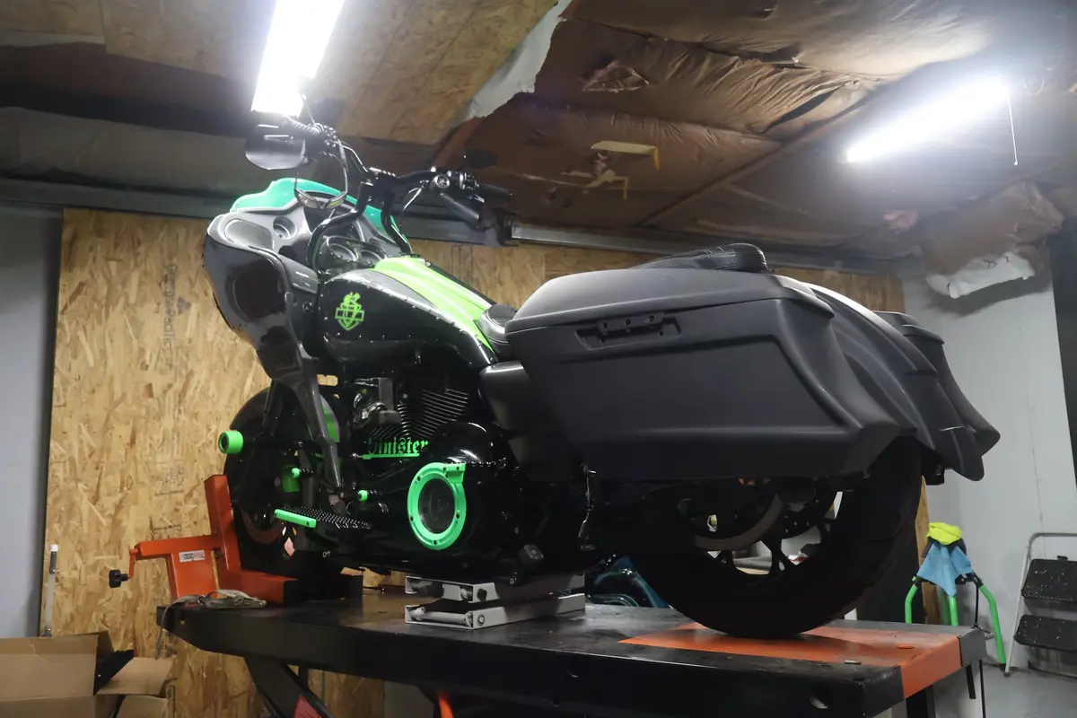 The Hooligan Performance Bagger Kit By Redfox Baggers 1