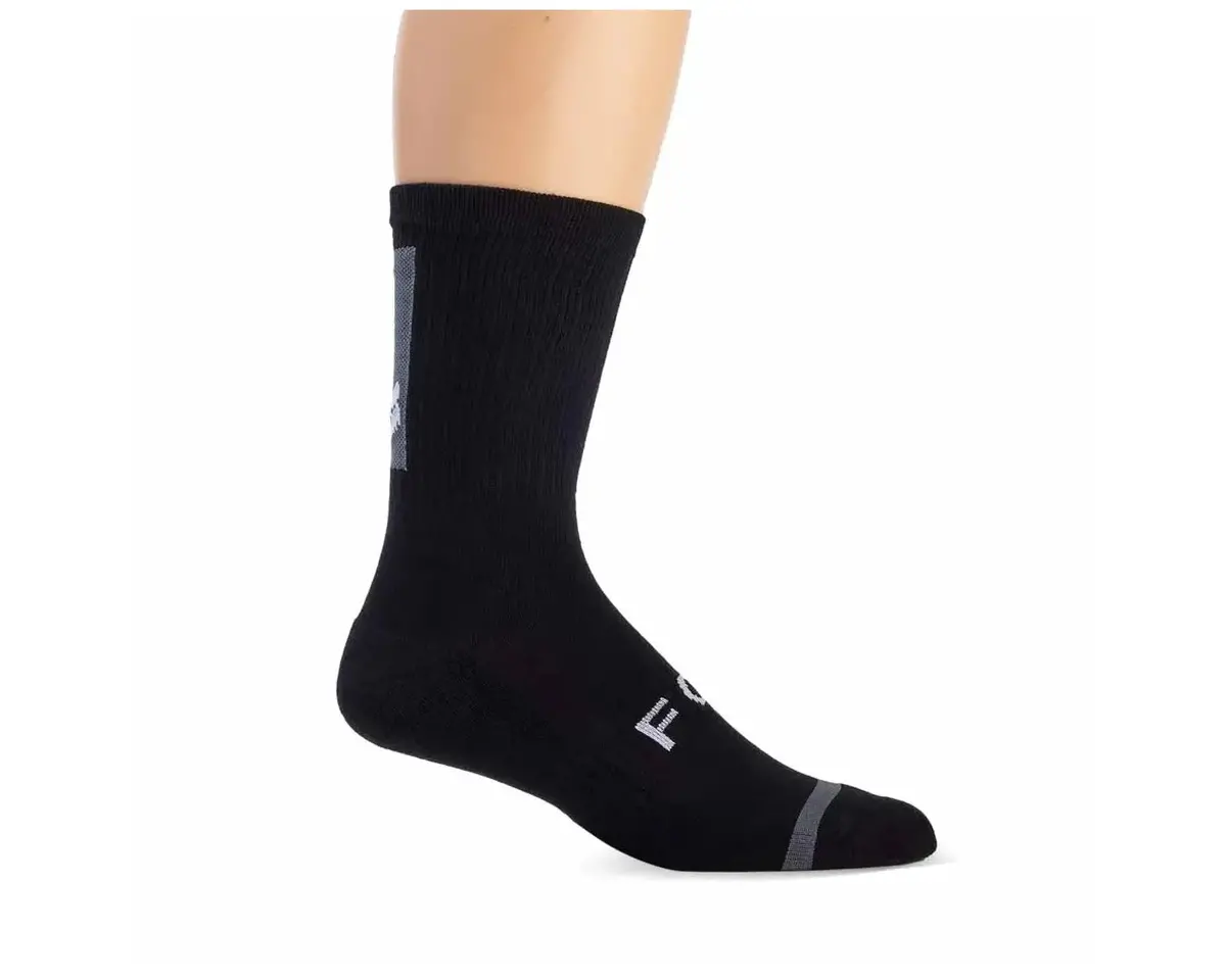 Fox 8" Defend Socks (2026) 1