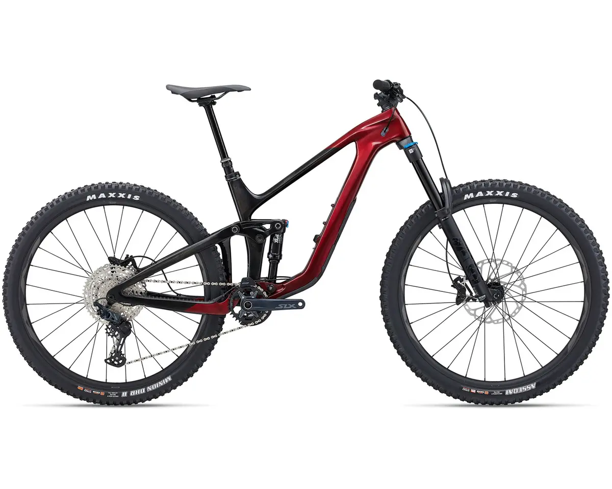 Giant Reign Advanced 2 (2024) 1