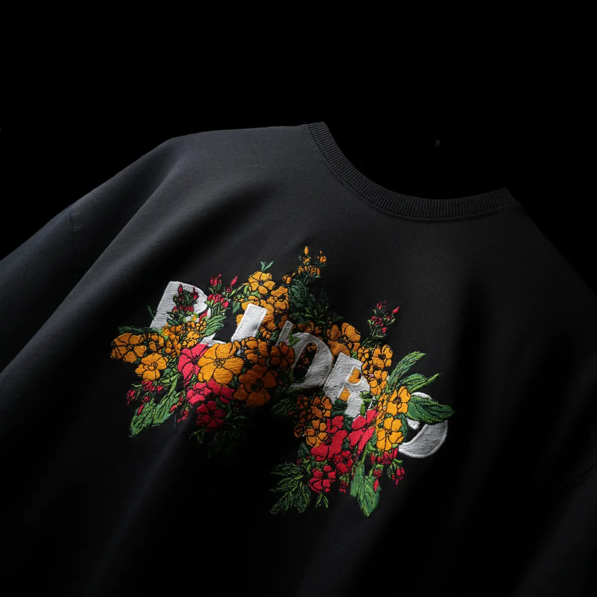 Bg Bouquet Embroidery T-Shirt 1