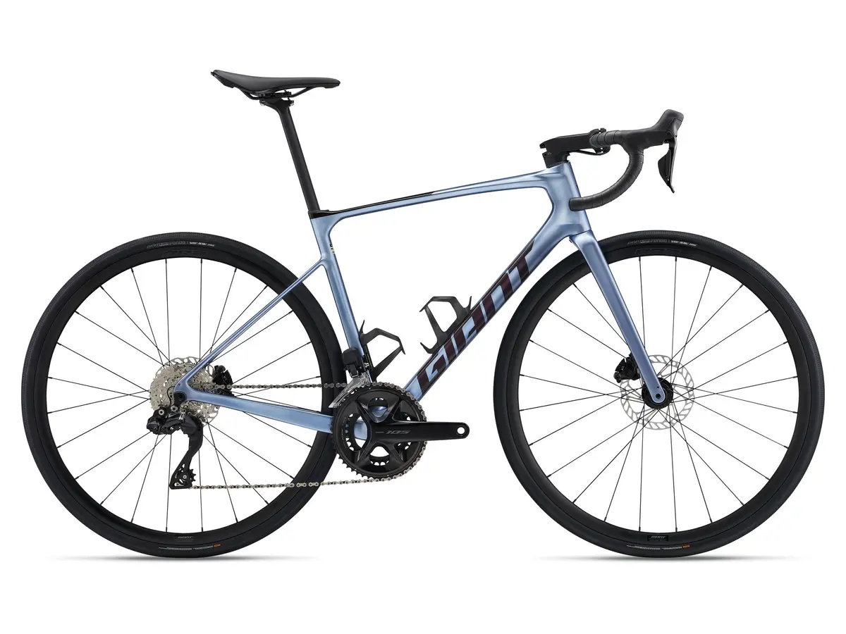 Giant Defy Advanced 1 (2025) 1