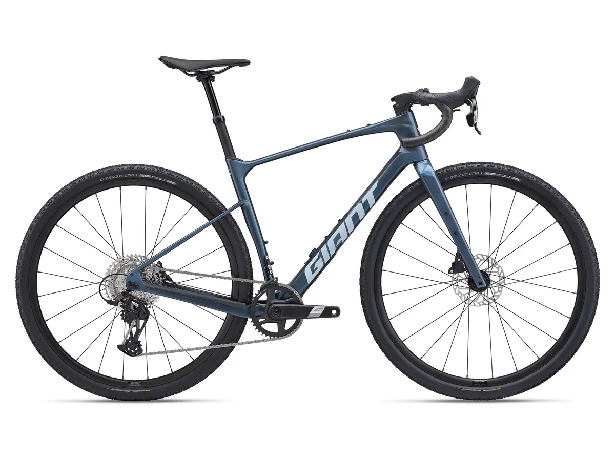 Giant Revolt Advanced 1 (2025) 1