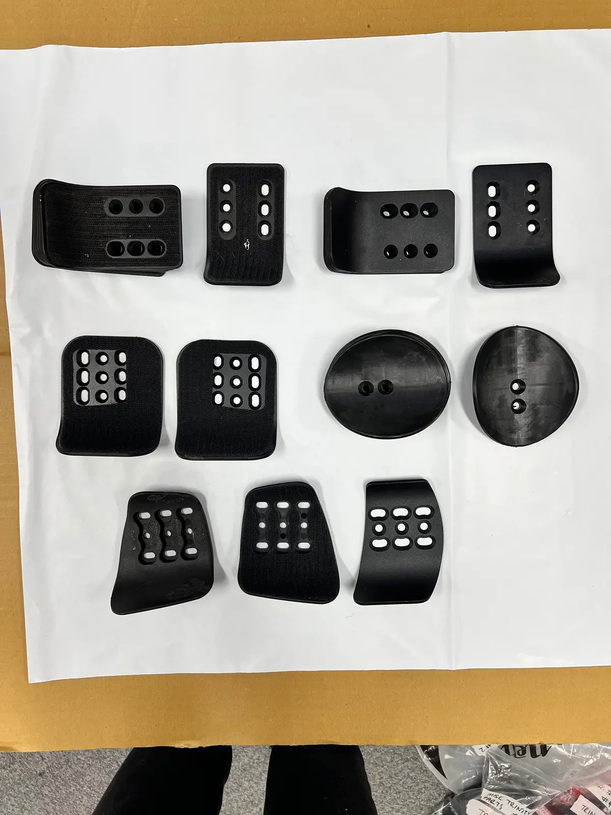 Giant Trinity Misc Parts Bundle #06 - Arm Rests (Used) 1