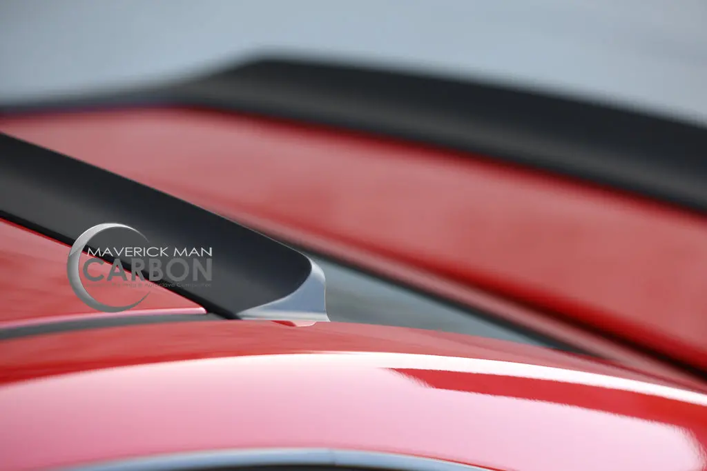 Pontiac G8 Roof Spoiler 1