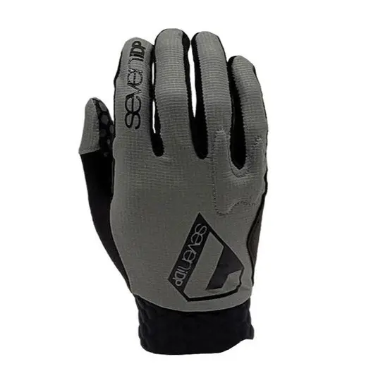 Seven Idp Project Glove 1