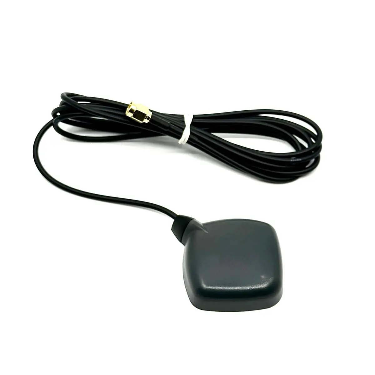 Sat100 Low Profile Antenna 1