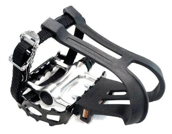 Vp 9/16 Flat Pedals With Toe Clip & Straps (3530E) 1