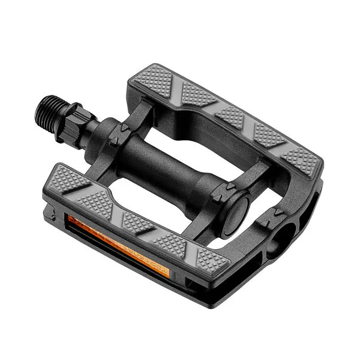 Giant City Core Pedals 1