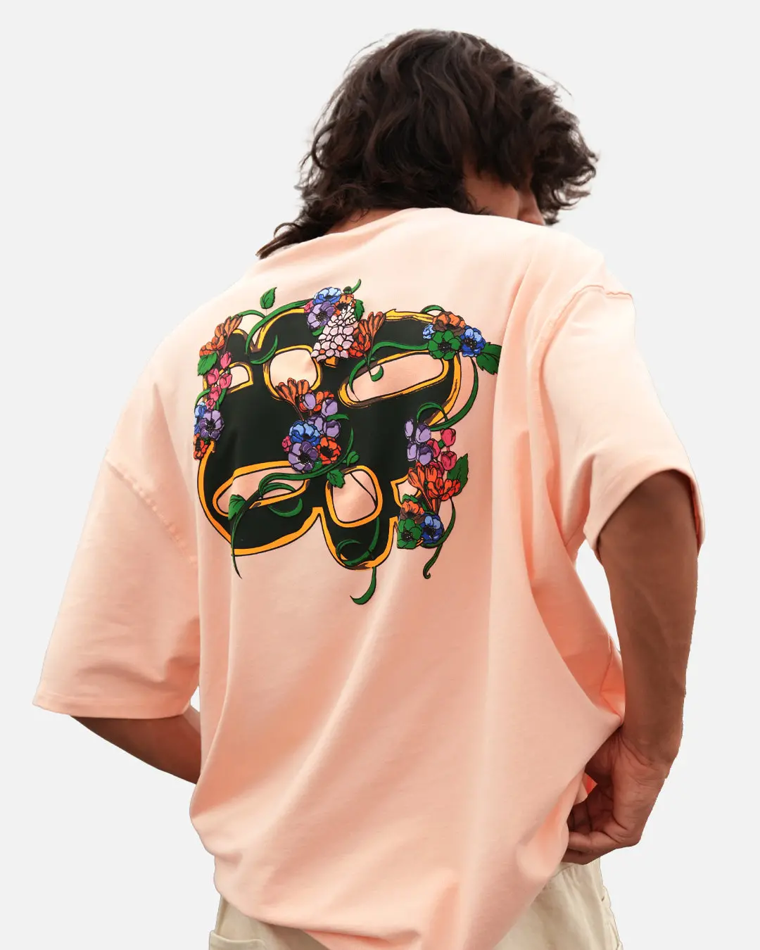Seashell Pink Garland T-Shirt 1