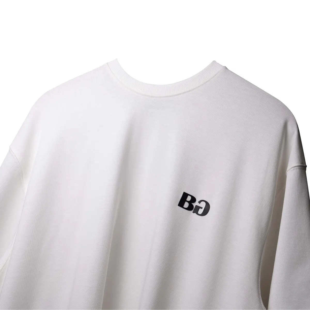 White Basic T-Shirt 5