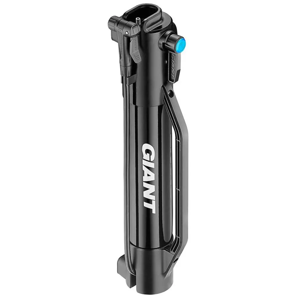 Giant Control Tank Tubeless Inflator 1